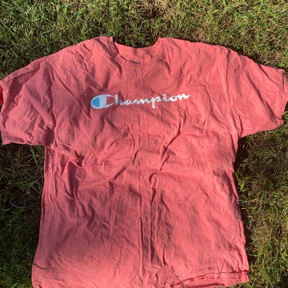 Champion T-Shirt - Picture 1 of 4